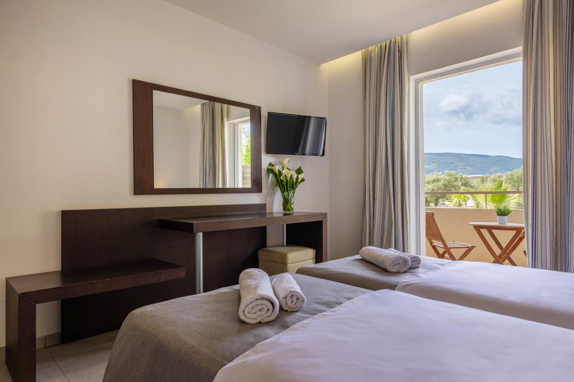 Agrilia Hotel Adults Only Laganas Bagian luar foto