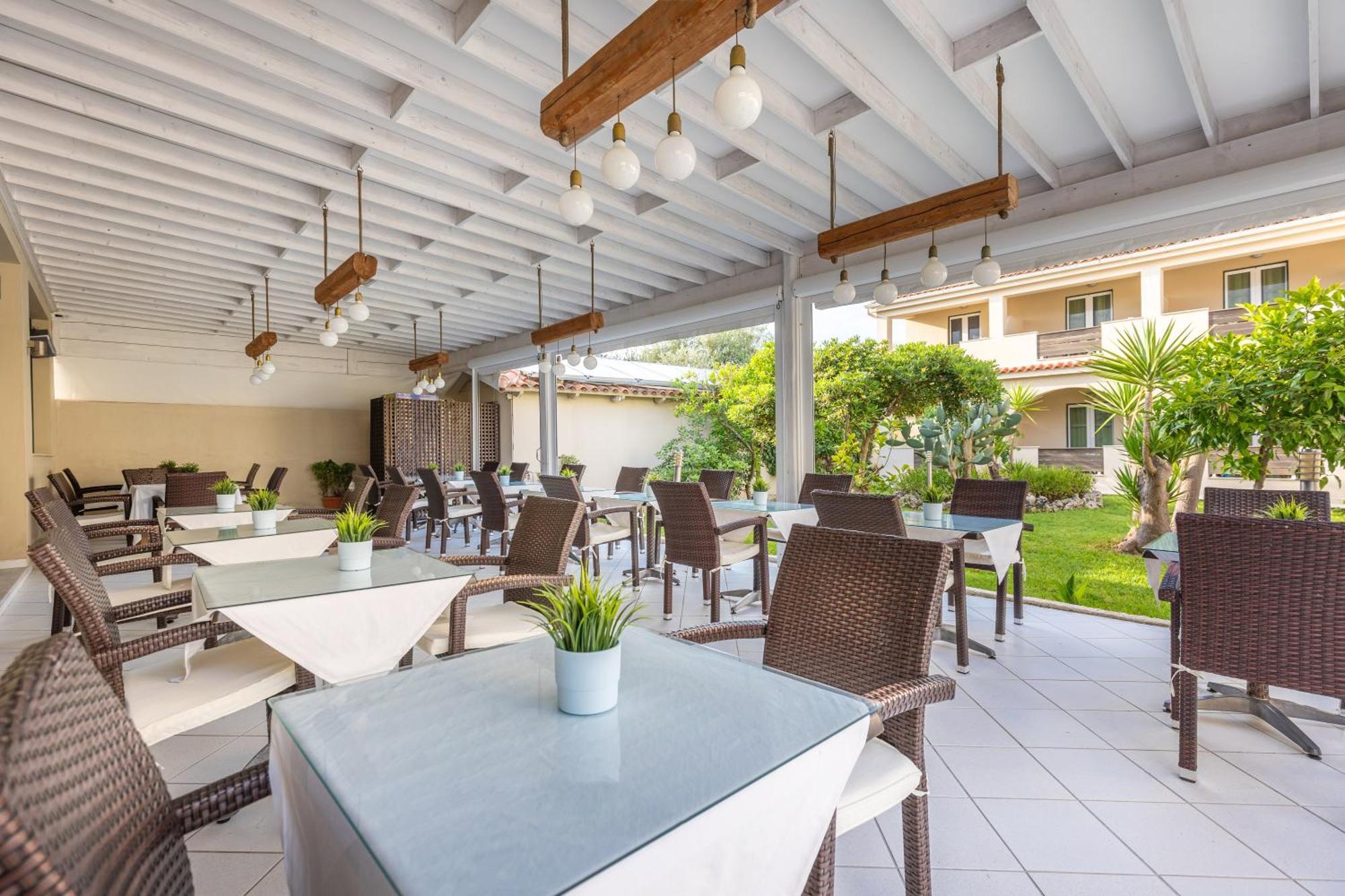 Agrilia Hotel Adults Only Laganas Bagian luar foto